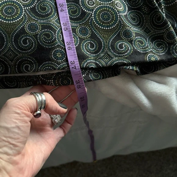 Prana Black & Green Patterned Long Sleeve Wrap Style V-Neck 3/4 Sleeve Dress - Picture 15 of 16